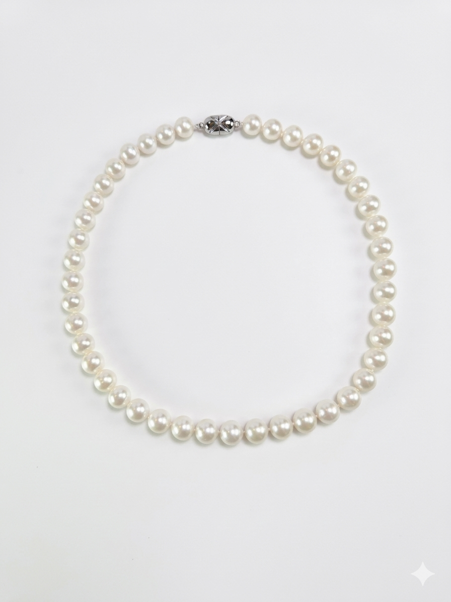 S925 collar de 42 cm en plata, con 43 perlas blancas de agua dulce de 10.5 mm incrustadas