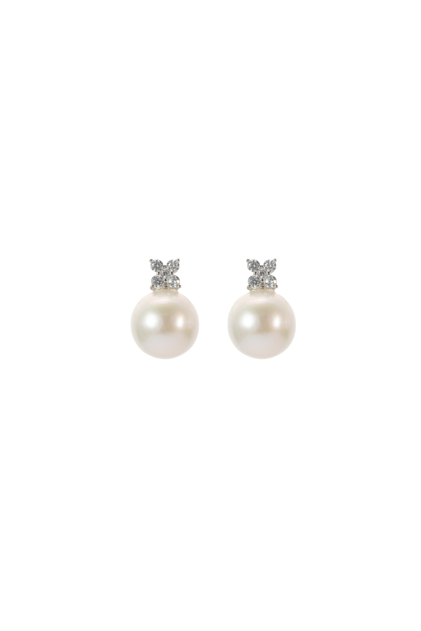 S925 conjunto pendientes estilo trébol de cuatro hojas en plata, con 3 perlas blancas de agua dulce de 10.5 mm incrustadas