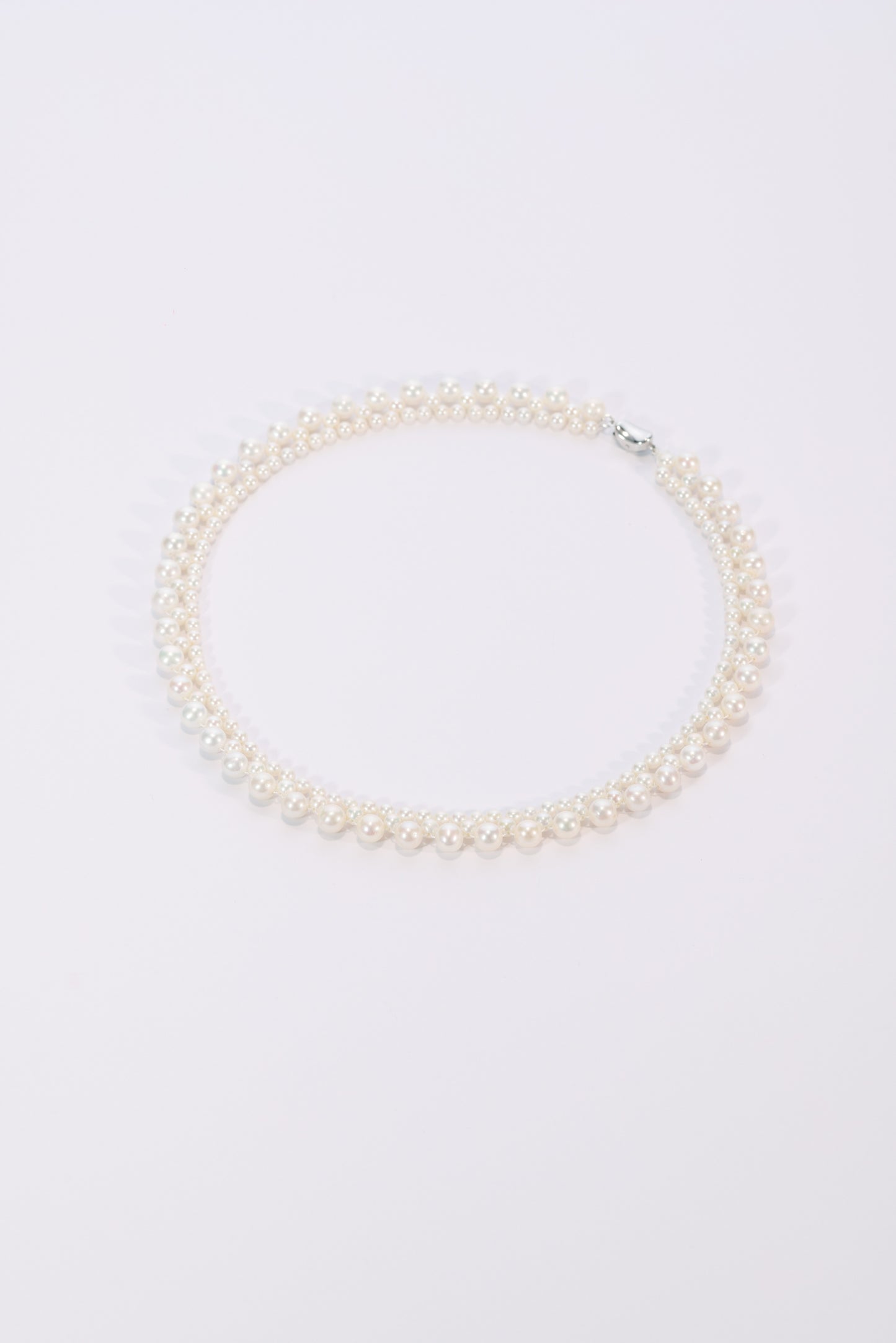 S925 collar minimalista tejido a mano en plata, con perla de agua dulce de 4,5 mm incrustada