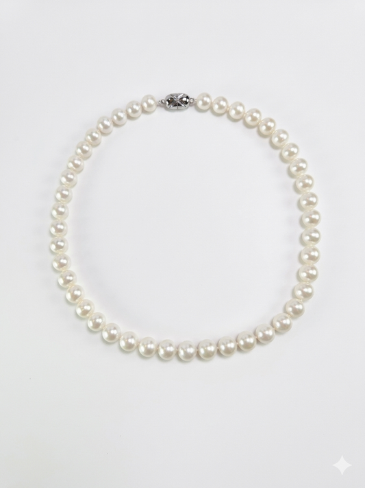 S925 collar de 42 cm en plata, con 43 perlas blancas de agua dulce de 10.5 mm incrustadas
