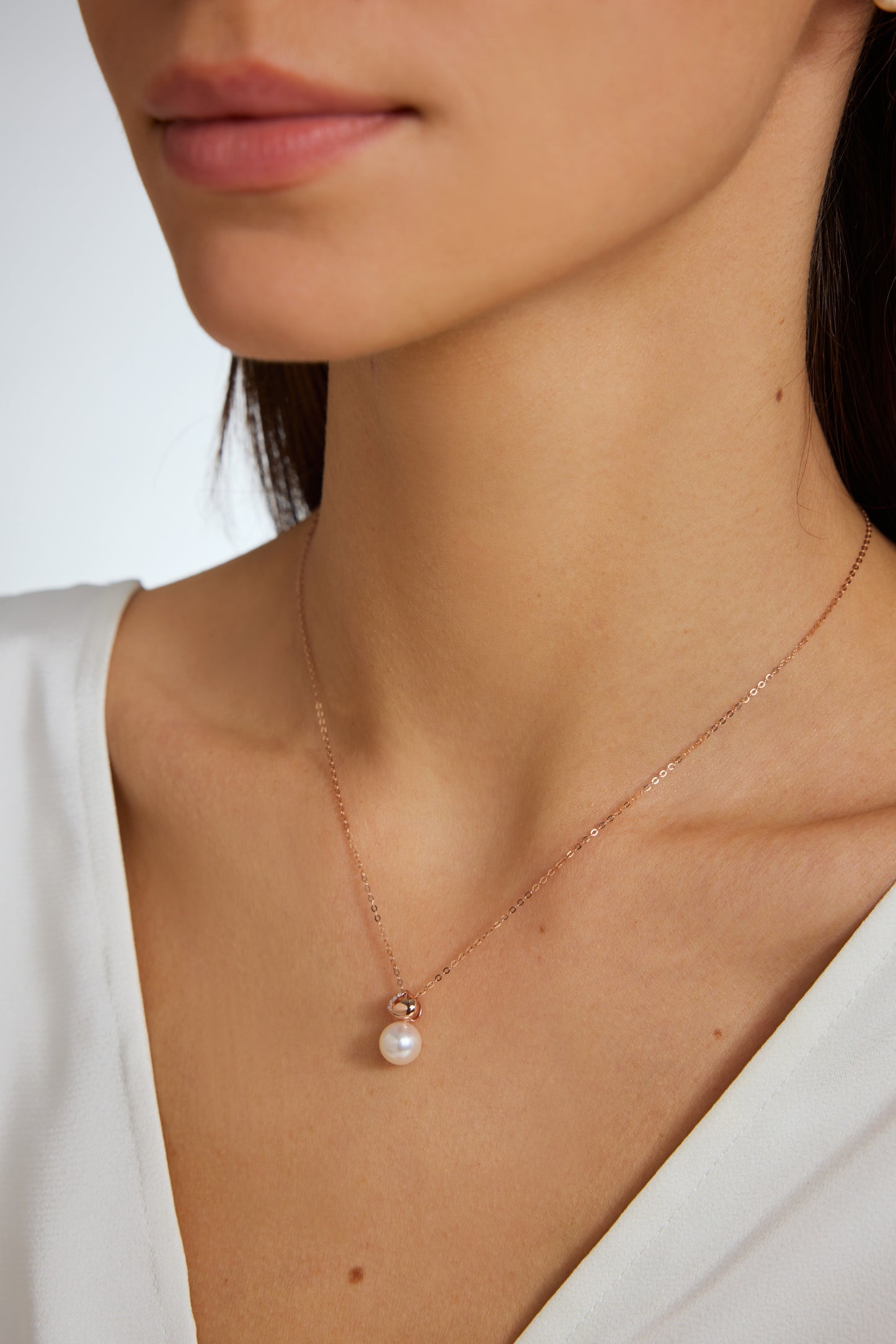 9K colgante de oro blanco, con perla Akoya de 8,3 mm y 4 brillantes diamantes