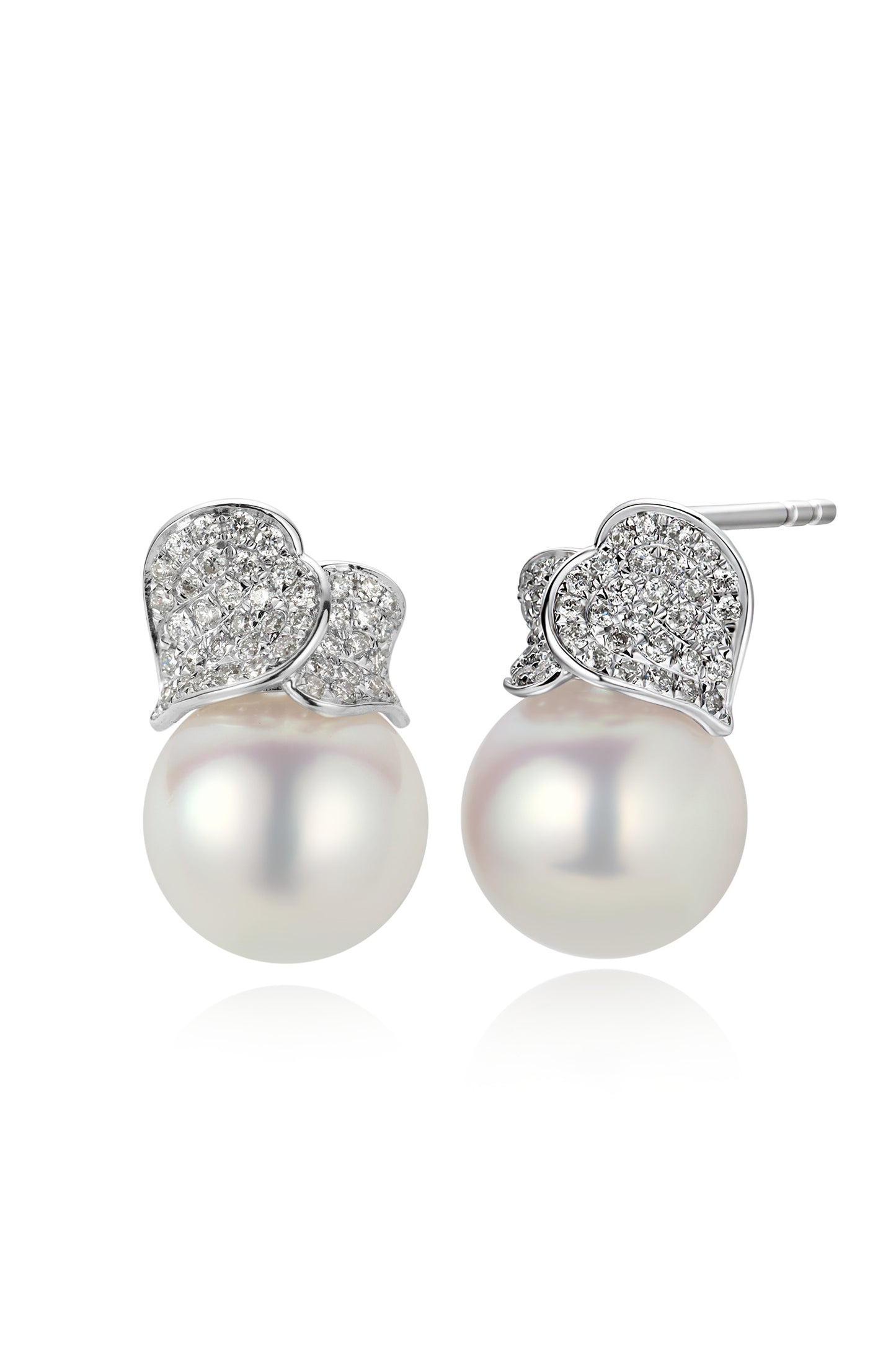 9K pendientes de oro blanco, con 2 perlas Akoya de 14 mm y 154 brillantes diamantes