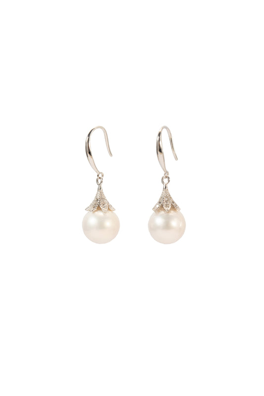 S925 pendientes estilo paraguas floral en plata, con 2 perlas blancas de agua dulce de 10 mm incrustadas