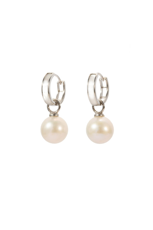 S925 pendientes en plata, con 2 perlas blancas de agua dulce de 10 mm con borde plateado