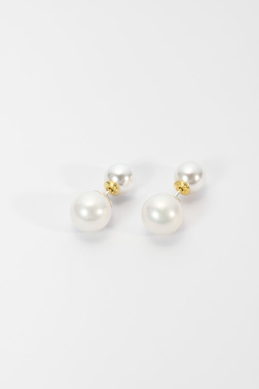 S925 pendientes estilo sencillo en plata, con 2 perlas Akoya de 10.5 mm incrustadas